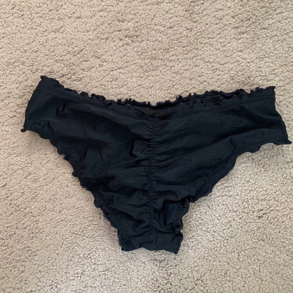 bikini bottoms - Picture 2 of 2